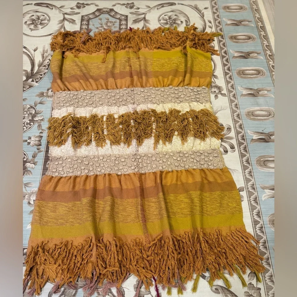 Anthropologie x All Roads Textured Bloomfield Throw Blanket Size 50x60 Inches